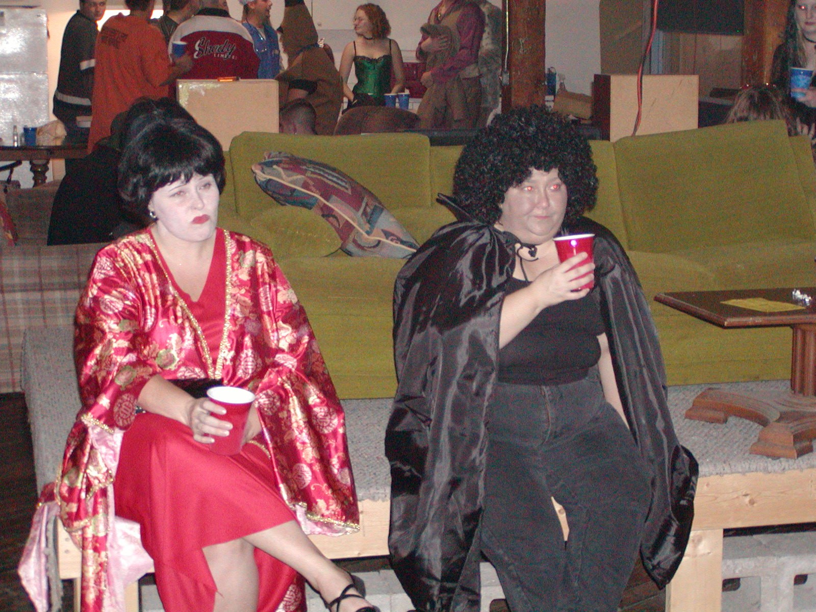 Halloween 2004 at the loft — photograph 13