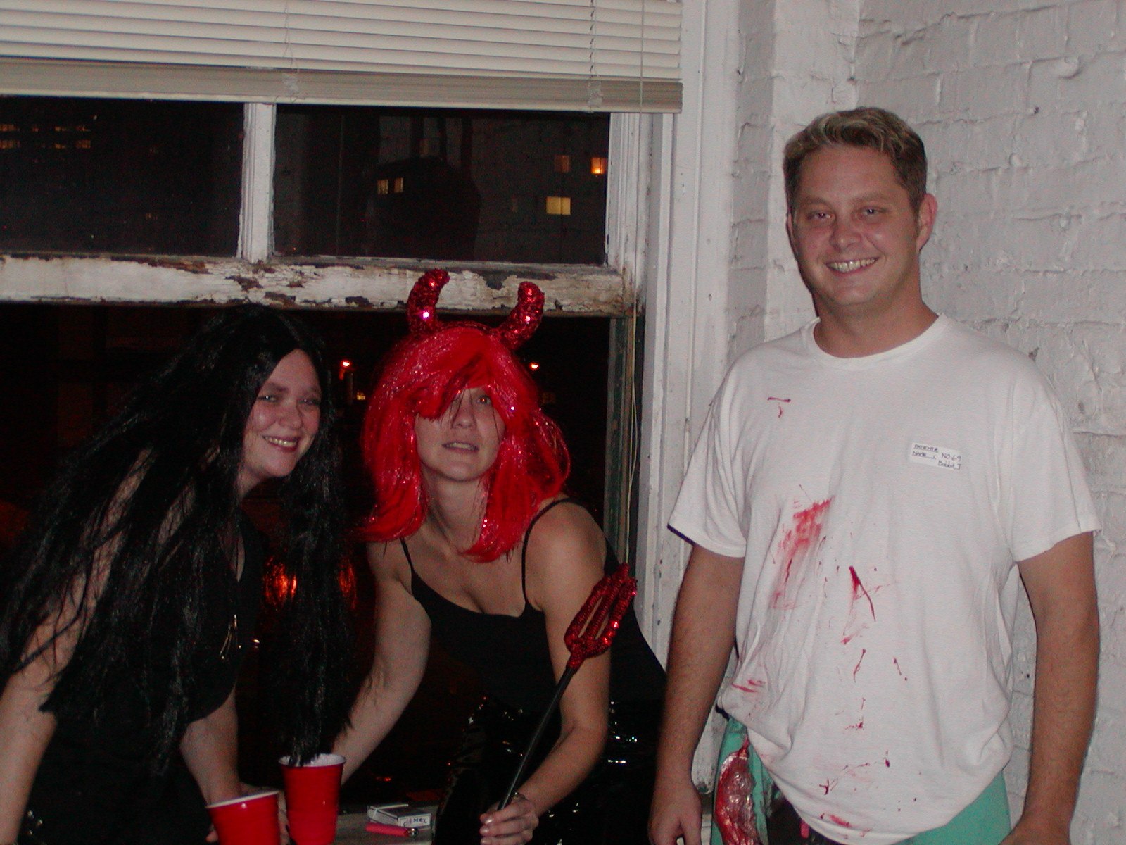Halloween 2004 at the loft — photograph 25