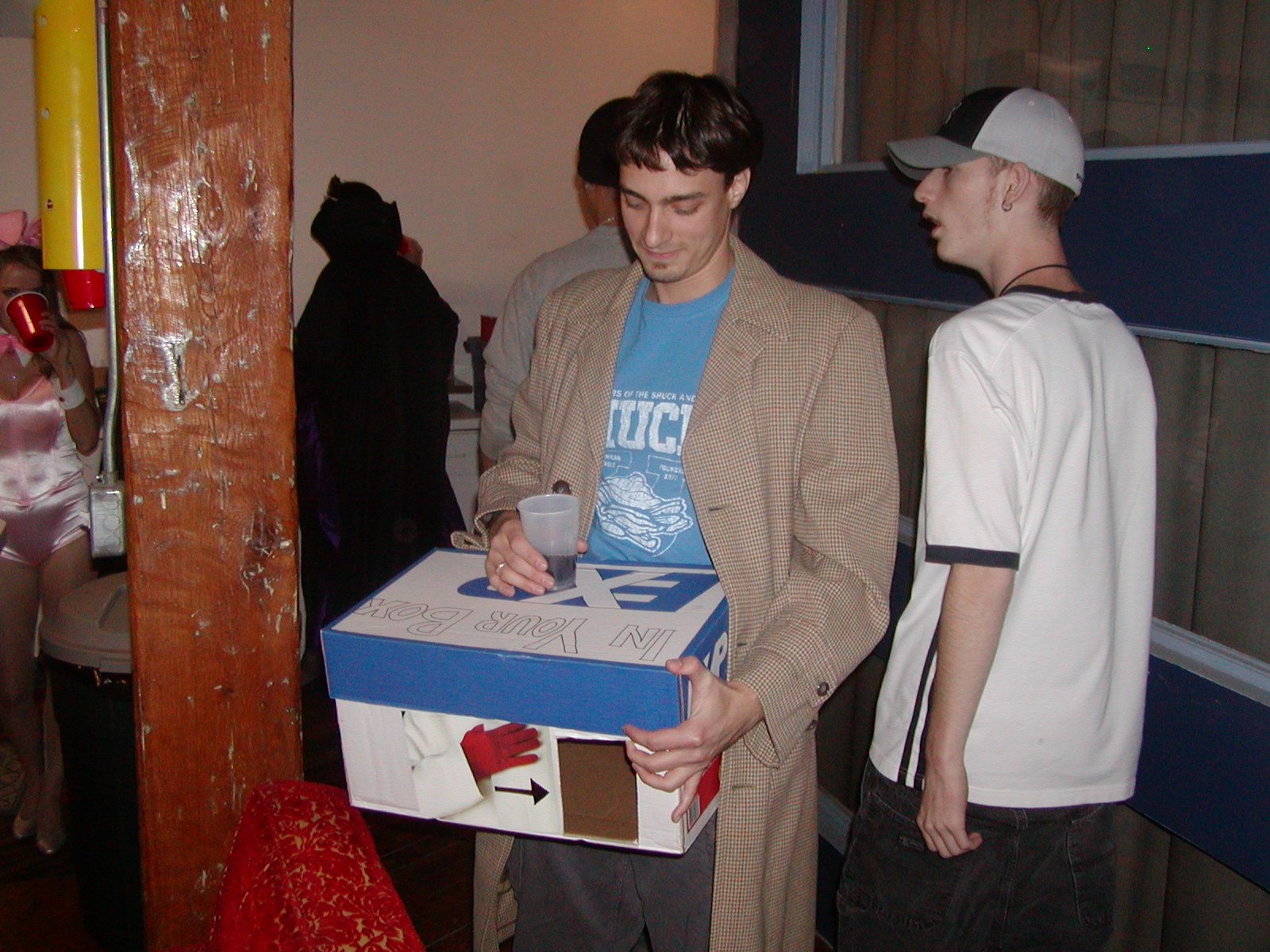 Halloween 2003 at the loft — photograph 17