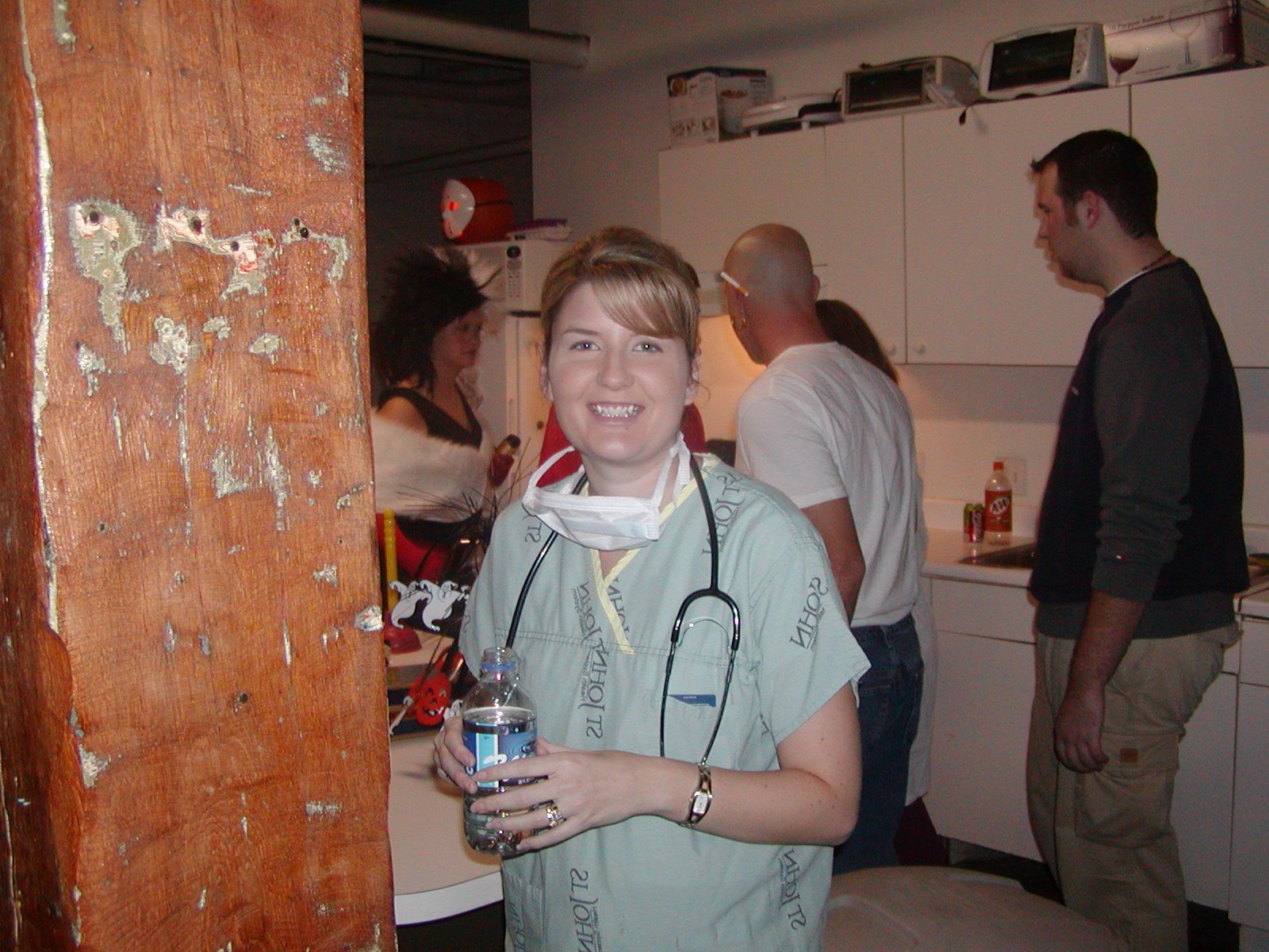 Halloween 2003 at the loft — photograph 22