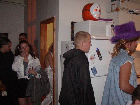 Halloween 2003 at the loft — photograph 40