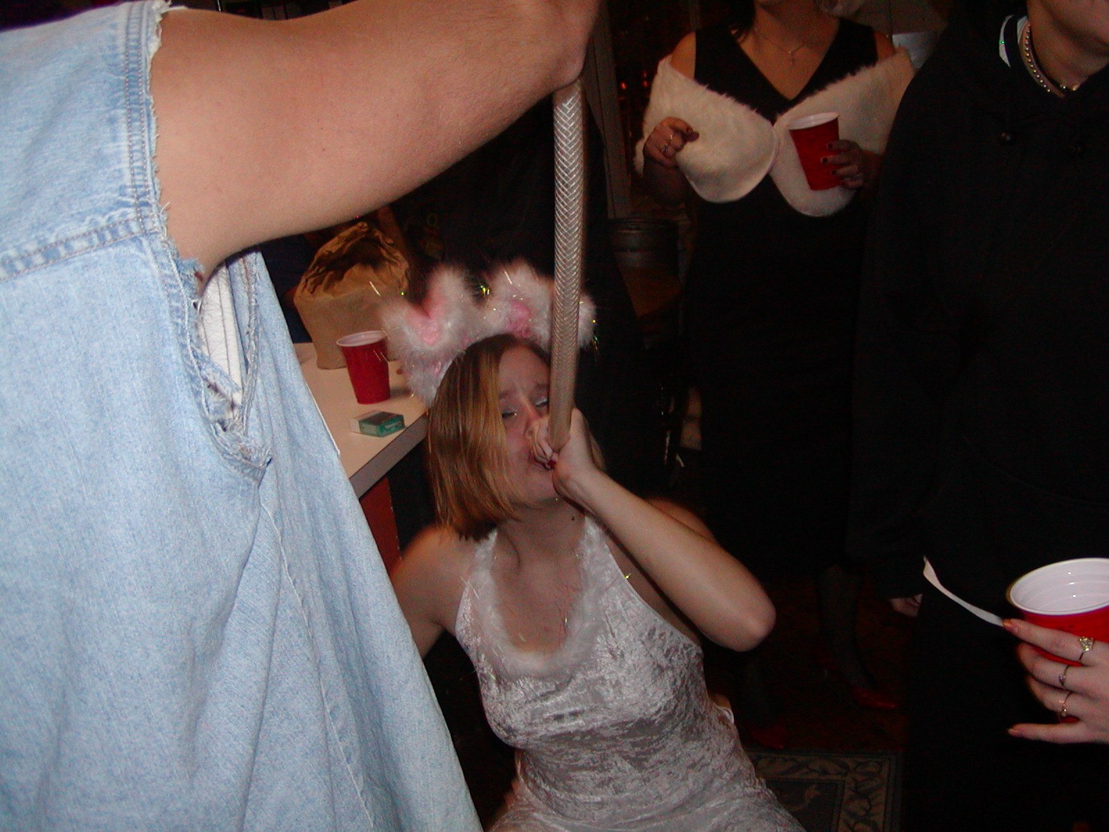 Halloween 2003 at the loft — photograph 58