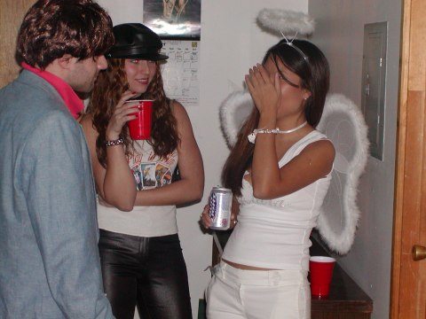 Halloween 2003 at the loft — photograph 70