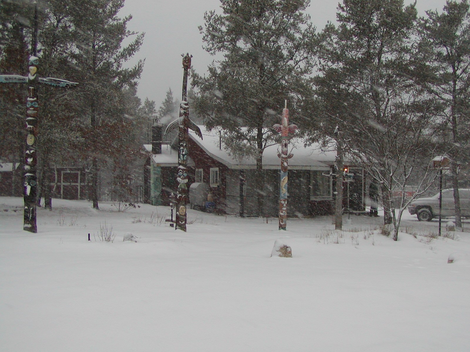 The cabin — photograph 5
