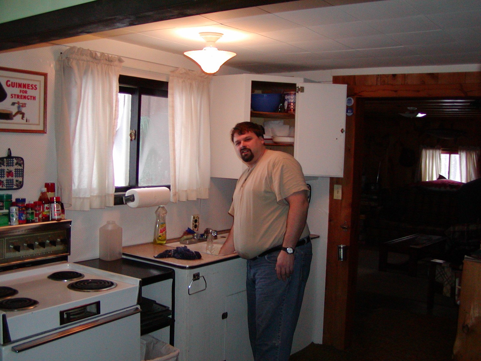 The cabin — photograph 23