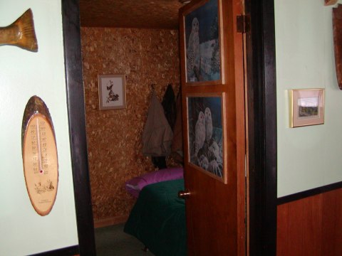 The cabin — photograph 25