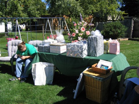 Opening gifts, photograph 7