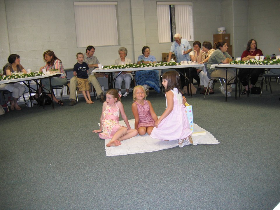 Bridal shower in Utica, photograph 1
