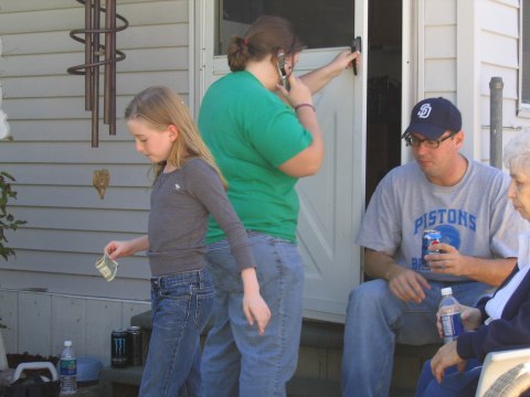 Opening gifts, photograph 33