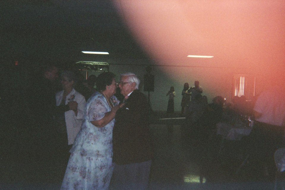 Reception - disposable cameras, photograph 117